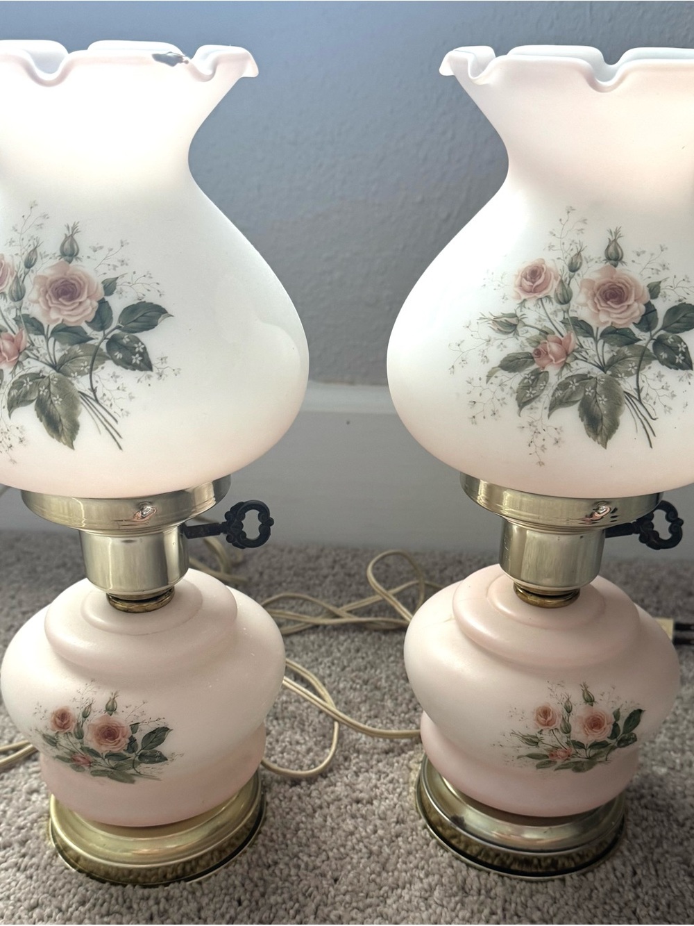 Vintage Floral Pink Glass Table Lamp Set - Pair
